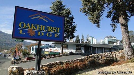 Oakhurst Lodge Екстер'єр фото